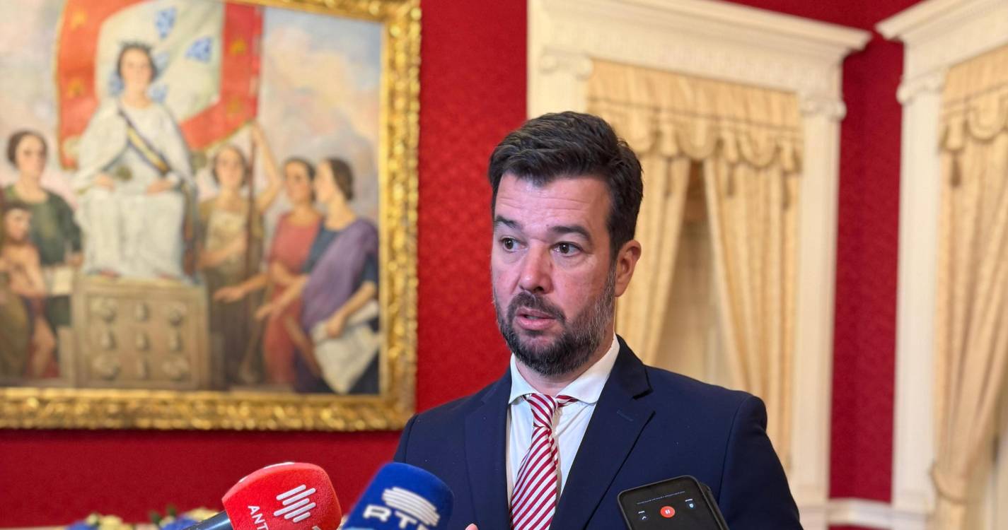 Confiança rejeita acordo “ruinoso” com a ARM e aponta para “fraude política”