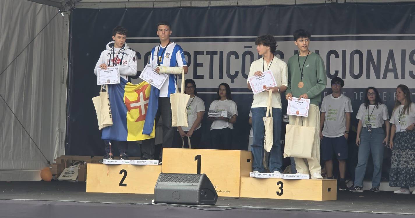 Alunos da Escola da APEL em grande destaque nas Competições Nacionais de Ciência (com fotos)