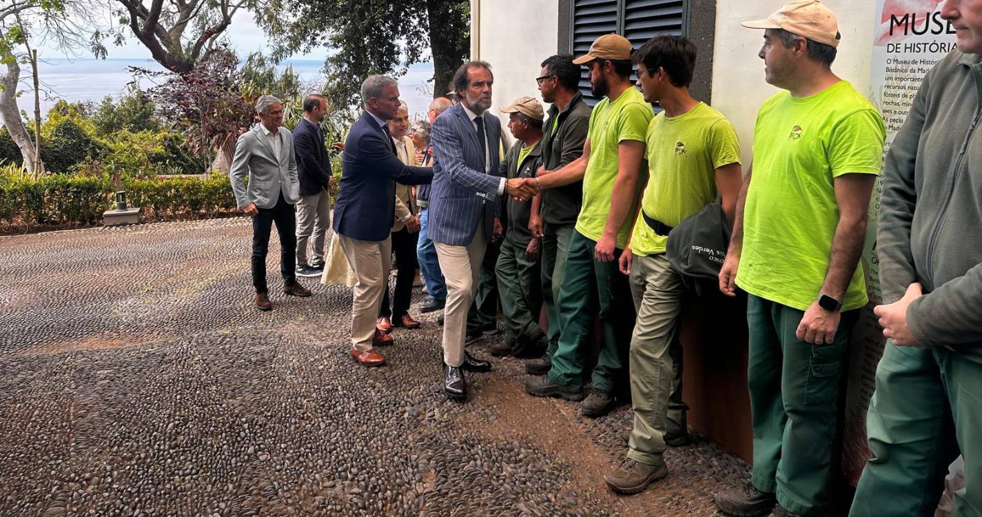 Mobilidade aérea: “O que está em vigor, está em vigor”, diz Eduardo Jesus sobre suspensão anunciada pelo ministro