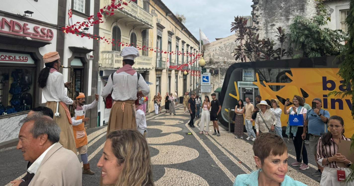 São João na Sé arrancou há momentos com muita animação no centro do Funchal (com fotos e vídeo)