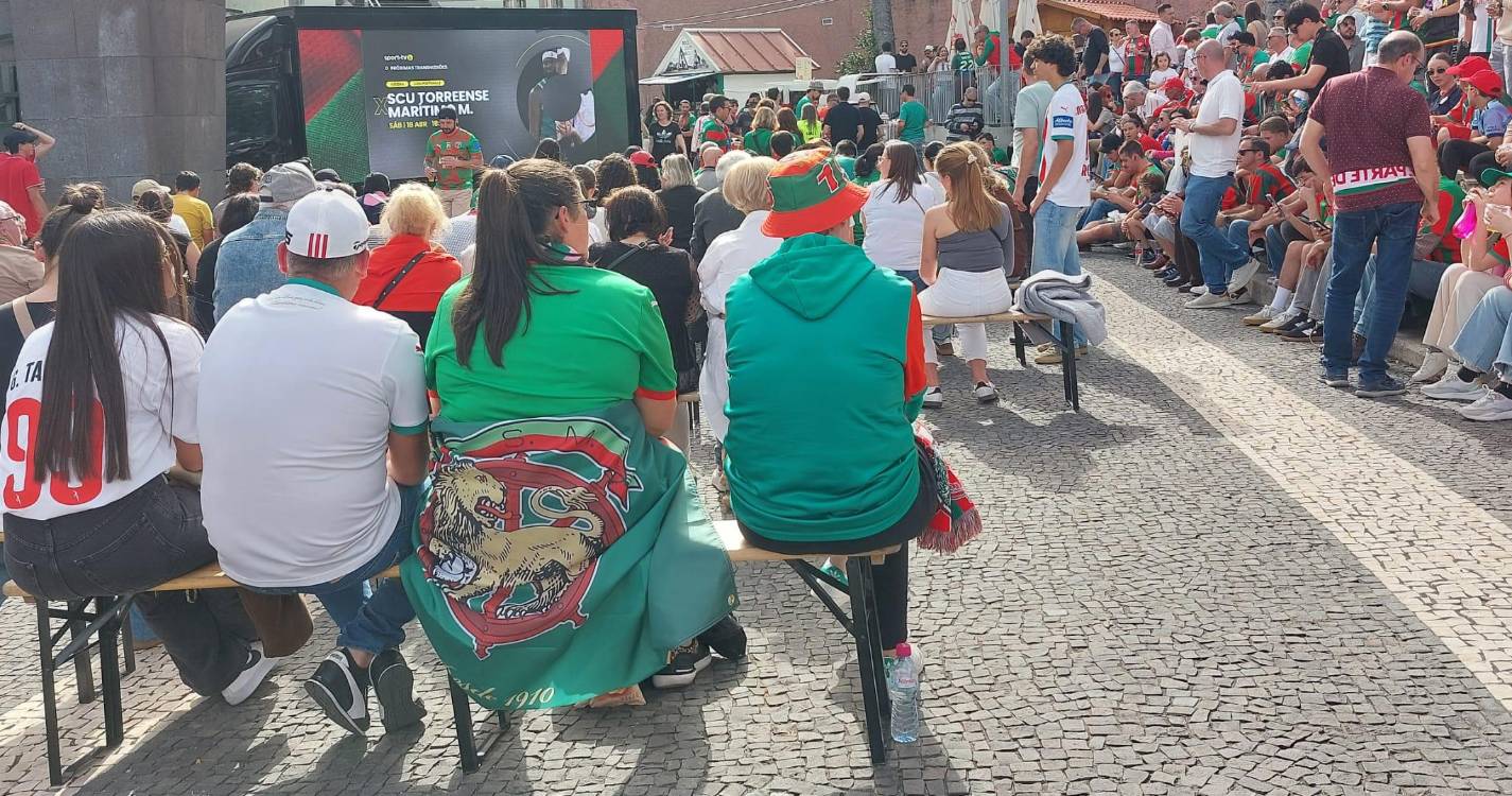 Marítimo: Mais de duas centenas de adeptos enchem ‘fan zone’ nos Barreiros [fotos e vídeos]