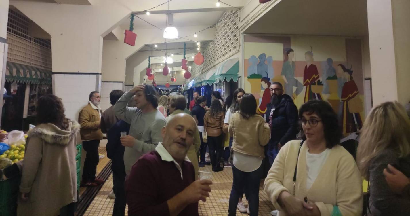 Mercado anima Natal em Santa Cruz