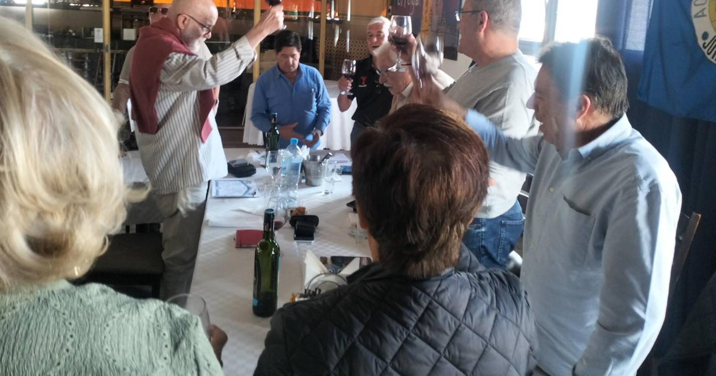 Almoço da Academia do Bacalhau Mãe também serviu para preparar congresso