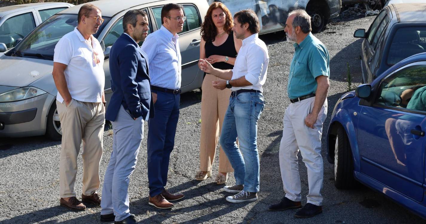 PS vai remover carros abandonados da via pública e criar bolsas de estacionamento