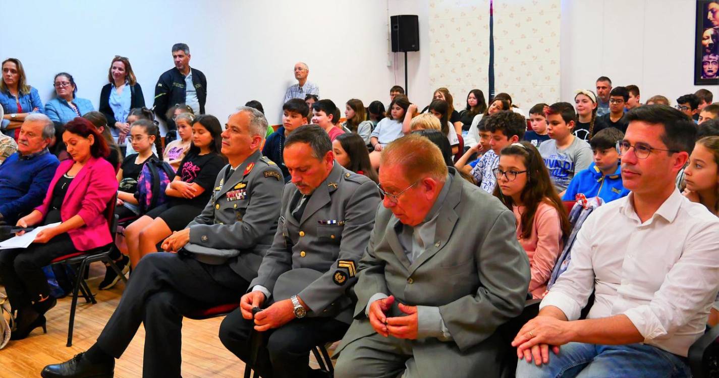 Ex-combatentes da Guerra Colonial partilharam vivências com alunos de São Vicente