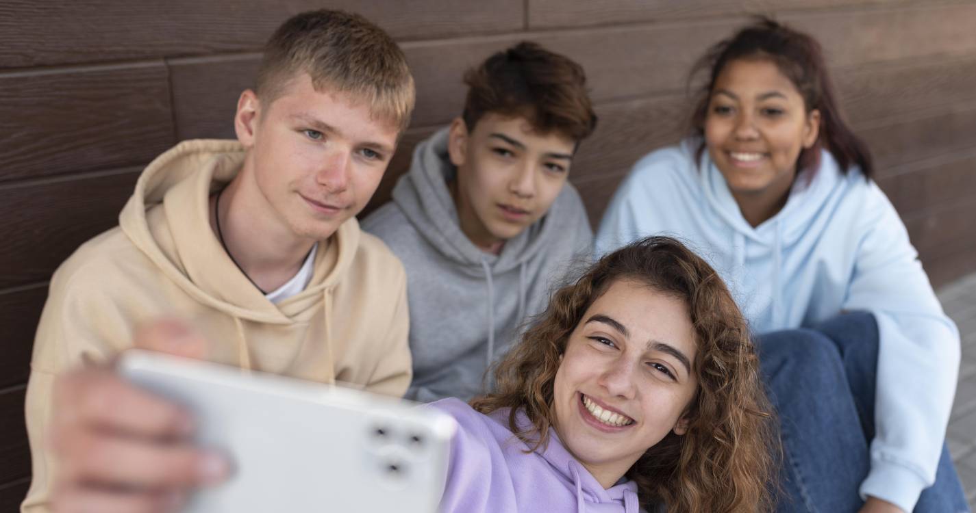 Meta bloqueia transmissões em direto no Instagram a menores de 16 anos