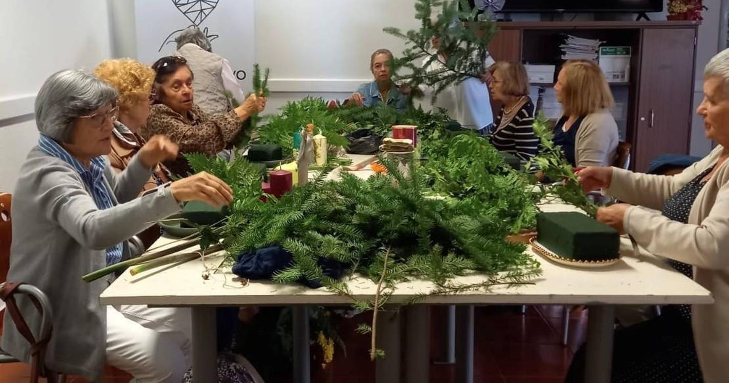 Casa do Povo de São Pedro promoveu Workshop de arranjos florais