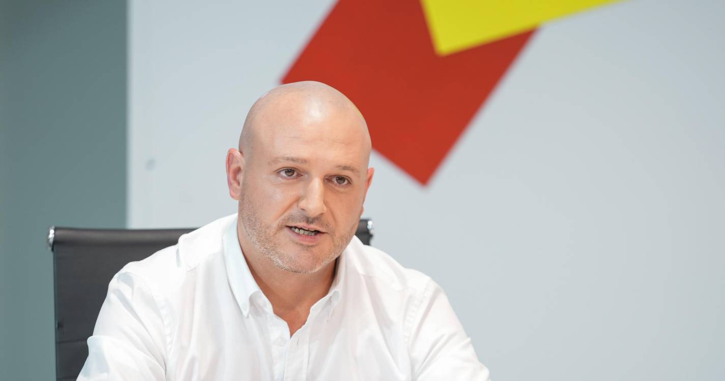 Marco Martins denuncia violação da liberdade de voto