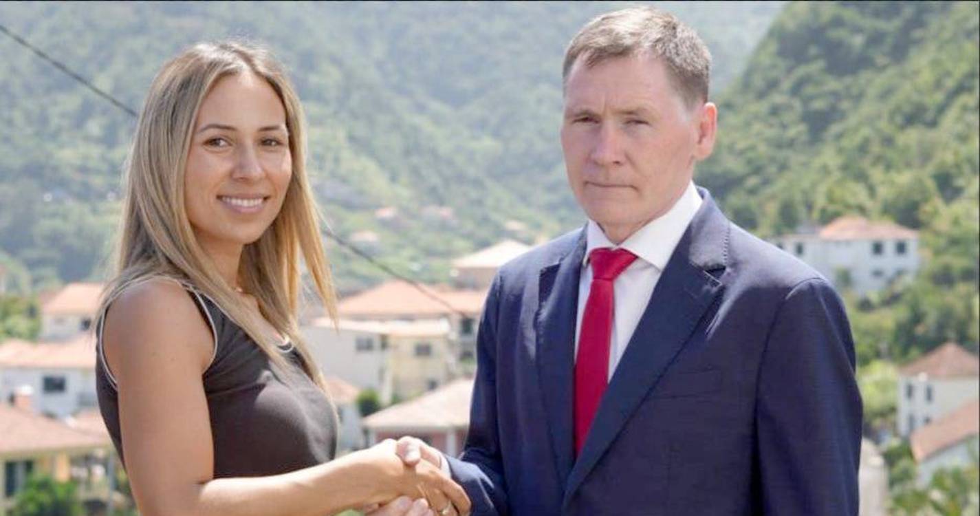 Cátia Capontes substitui Helena Freitas na Câmara de São Vicente