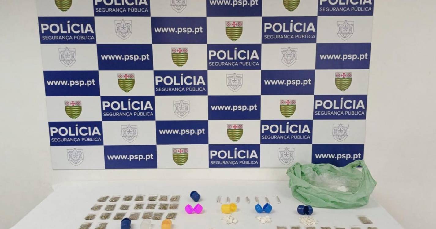 Tráfico de droga: dois detidos e três identificados numa operação policial em Câmara de Lobos