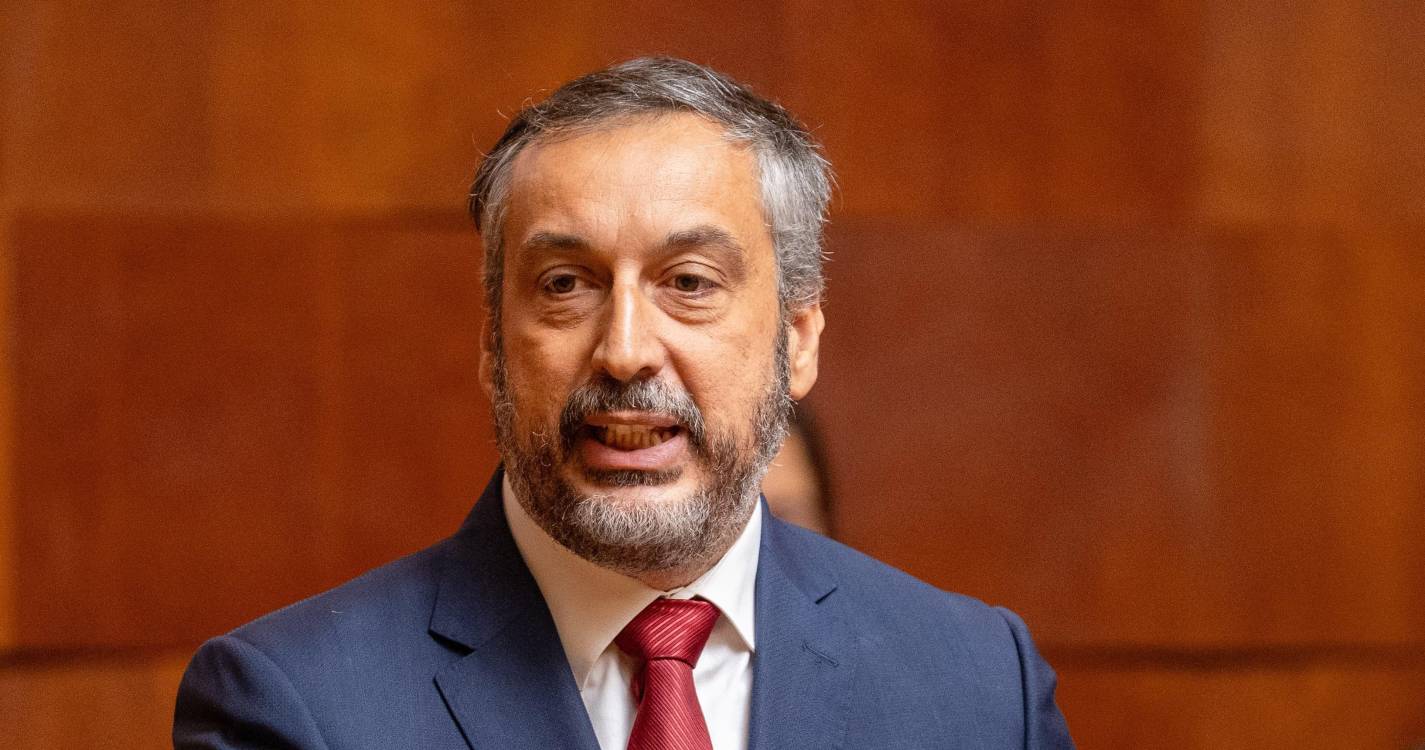 PS faz pedidos de esclarecimentos sobre contratos na compra de GNL