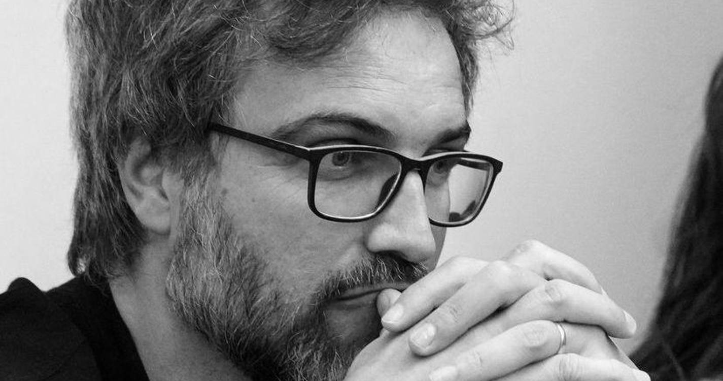 Pedro Chagas Freitas faz declaração a menino que presenciou o pai bater na mãe