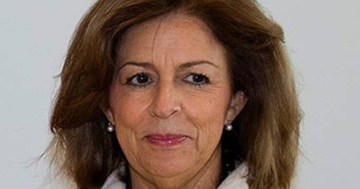 PS/Congresso: Leonor Beleza na delegação do PSD no encerramento da reunião magna em Viseu