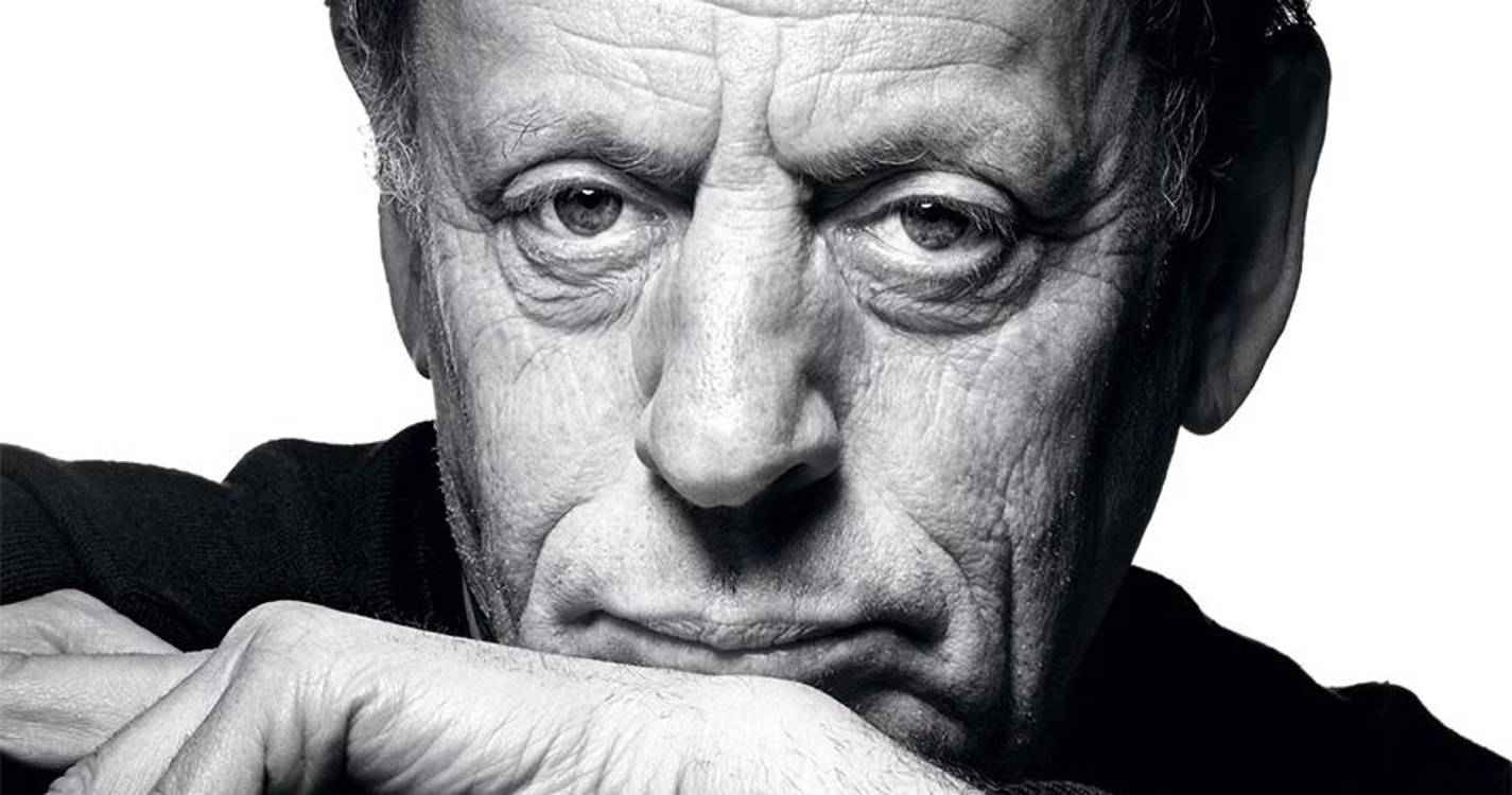 Compositor Philip Glass cancela estreia de sinfonia no Kennedy Center