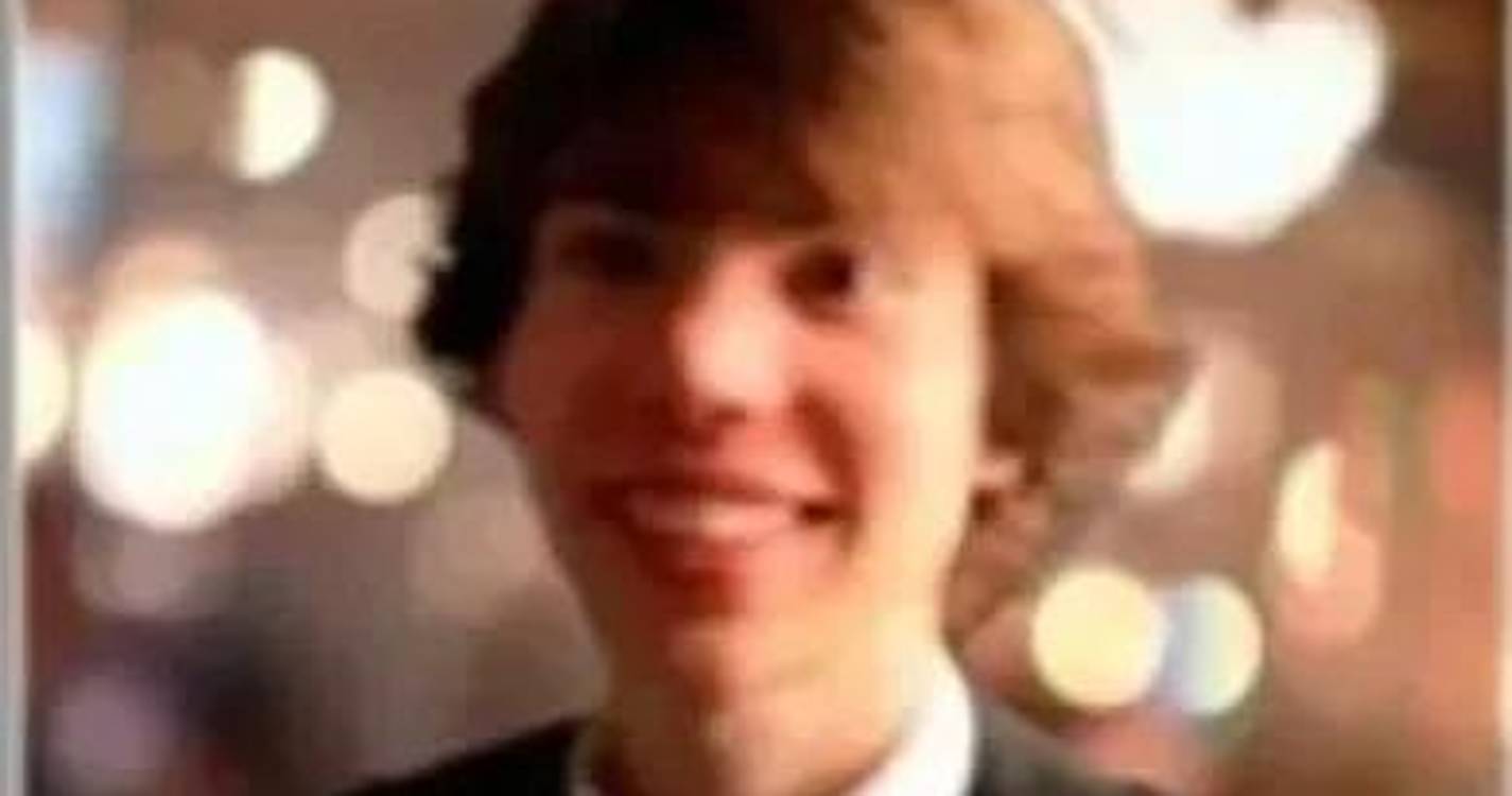 Estudante madeirense em Coimbra faleceu; Faculdade e colegas emitem notas de pesar