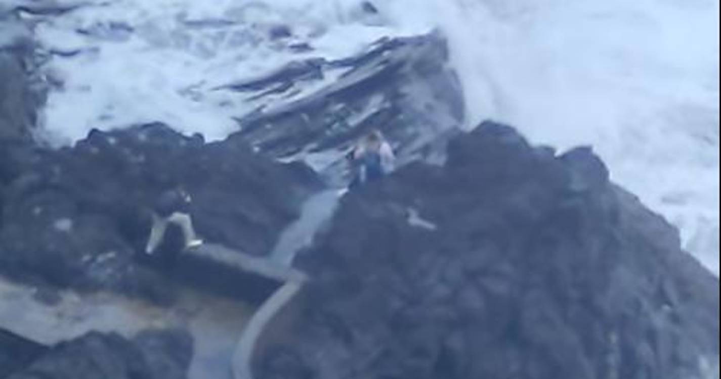 Turistas arriscam a vida para tirar uma fotografia no Seixal (com vídeo)