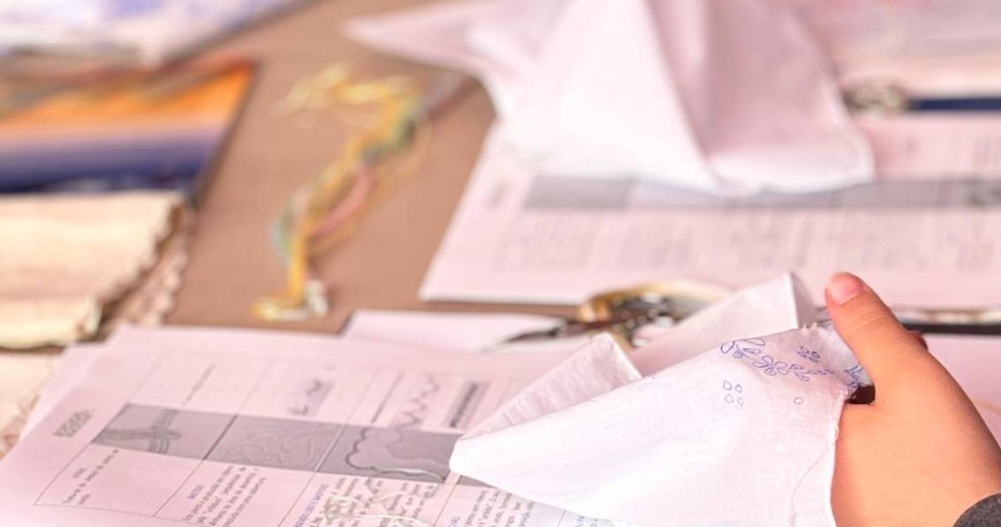 Sete utentes da Associação ‘Garouta do Calhau’ aprendem a bordar