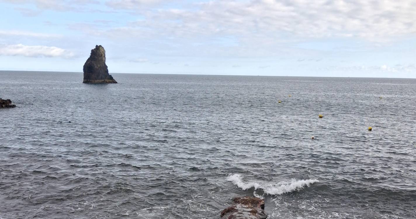 ADN alerta para “estado de desmazelo” da praia do Gorgulho