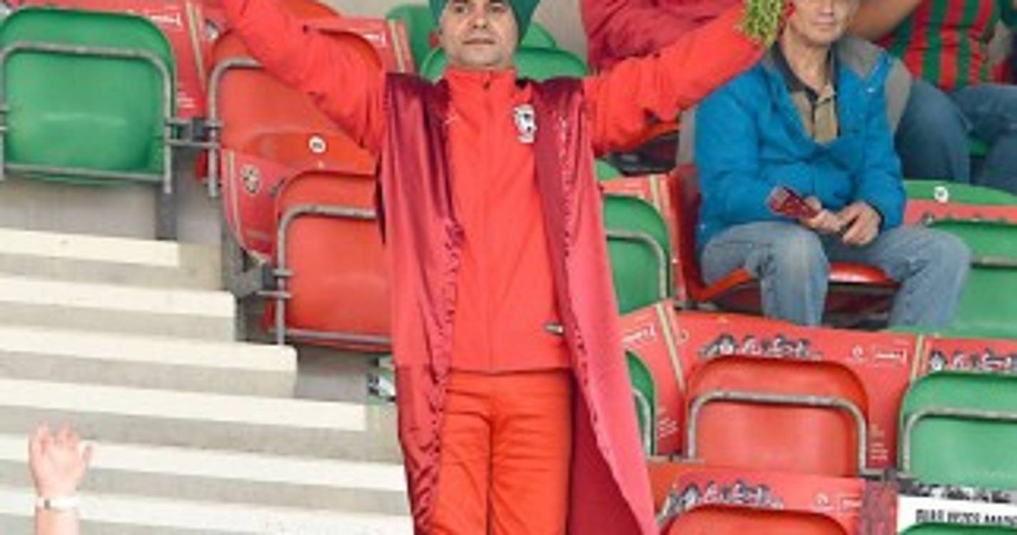 Marítimo-Estrela da Amadora: Veja quem está nos Barreiros (com fotos)