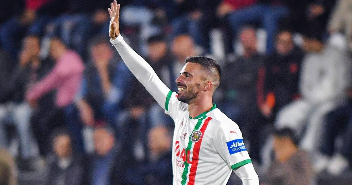 Marítimo vence ao intervalo