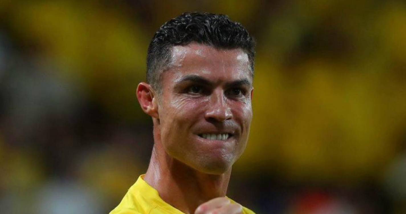 Cristiano Ronaldo aponta hat-trick em goleada do Al Nassr