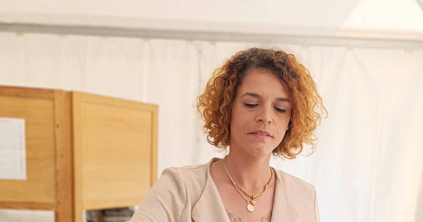 Livre manifesta indignação perante “abandono” de mães solteiras e famílias em risco de perder a casa