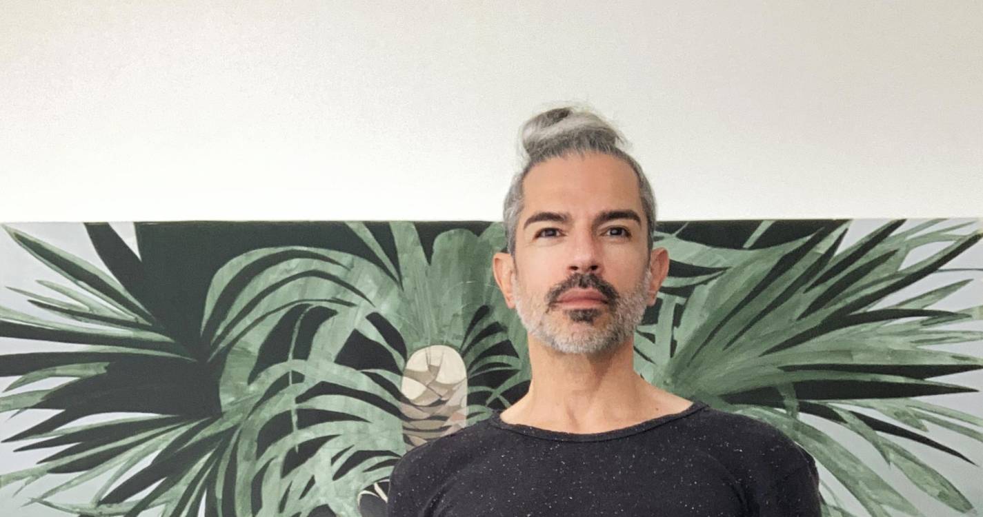 Forum Madeira recebe a obra ‘Vinha Draco Vinho’ de Adonis Galvão