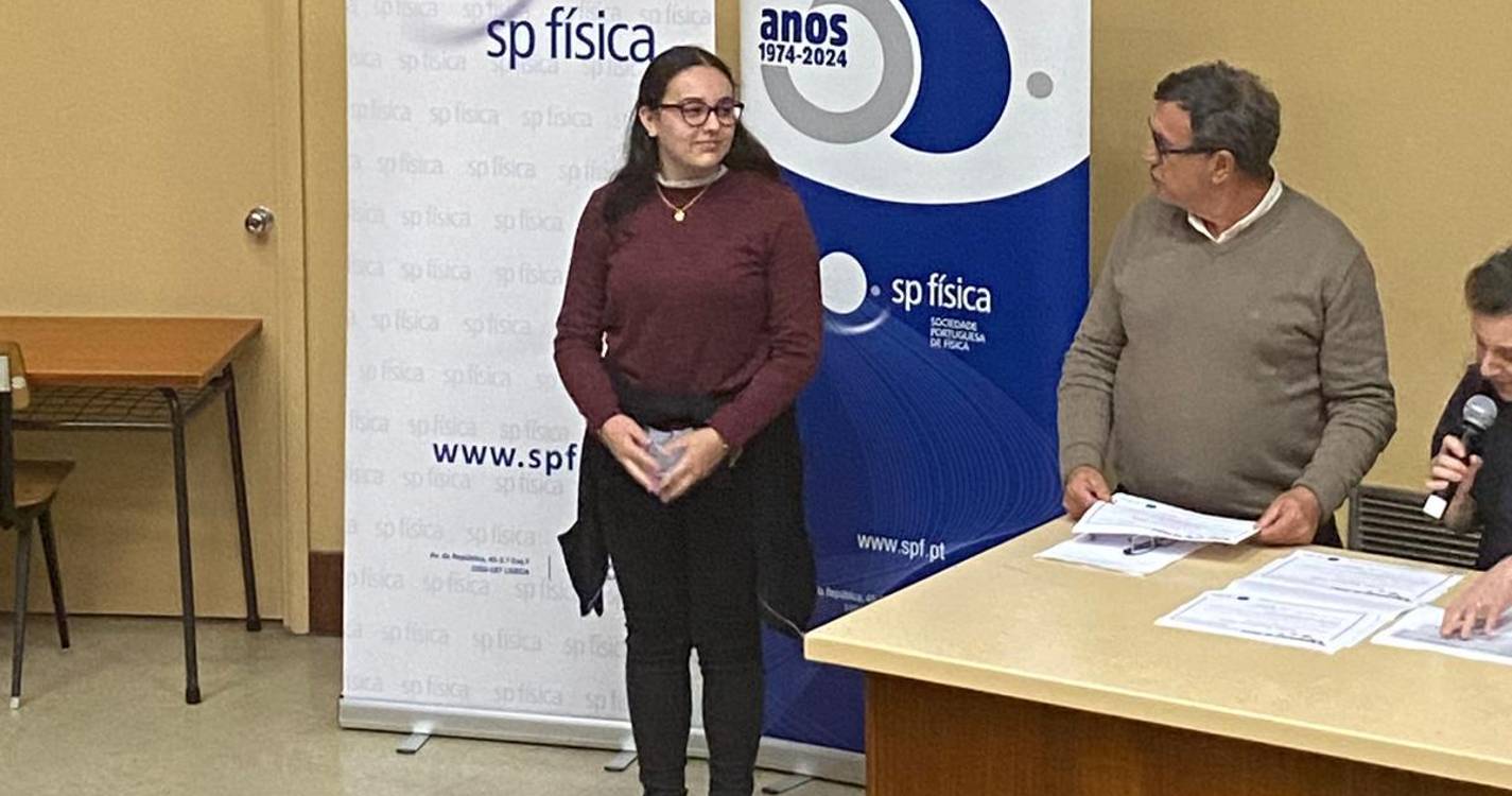 Aluna da FF com menção honrosa nas Olimpíadas de Física 2026