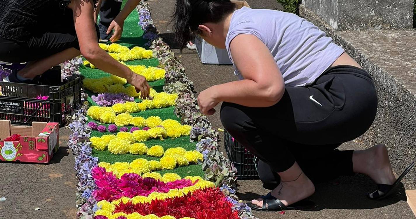 Encerramento da Festa de Nossa Senhora do Amparo reúne fiéis na Ponta do Pargo