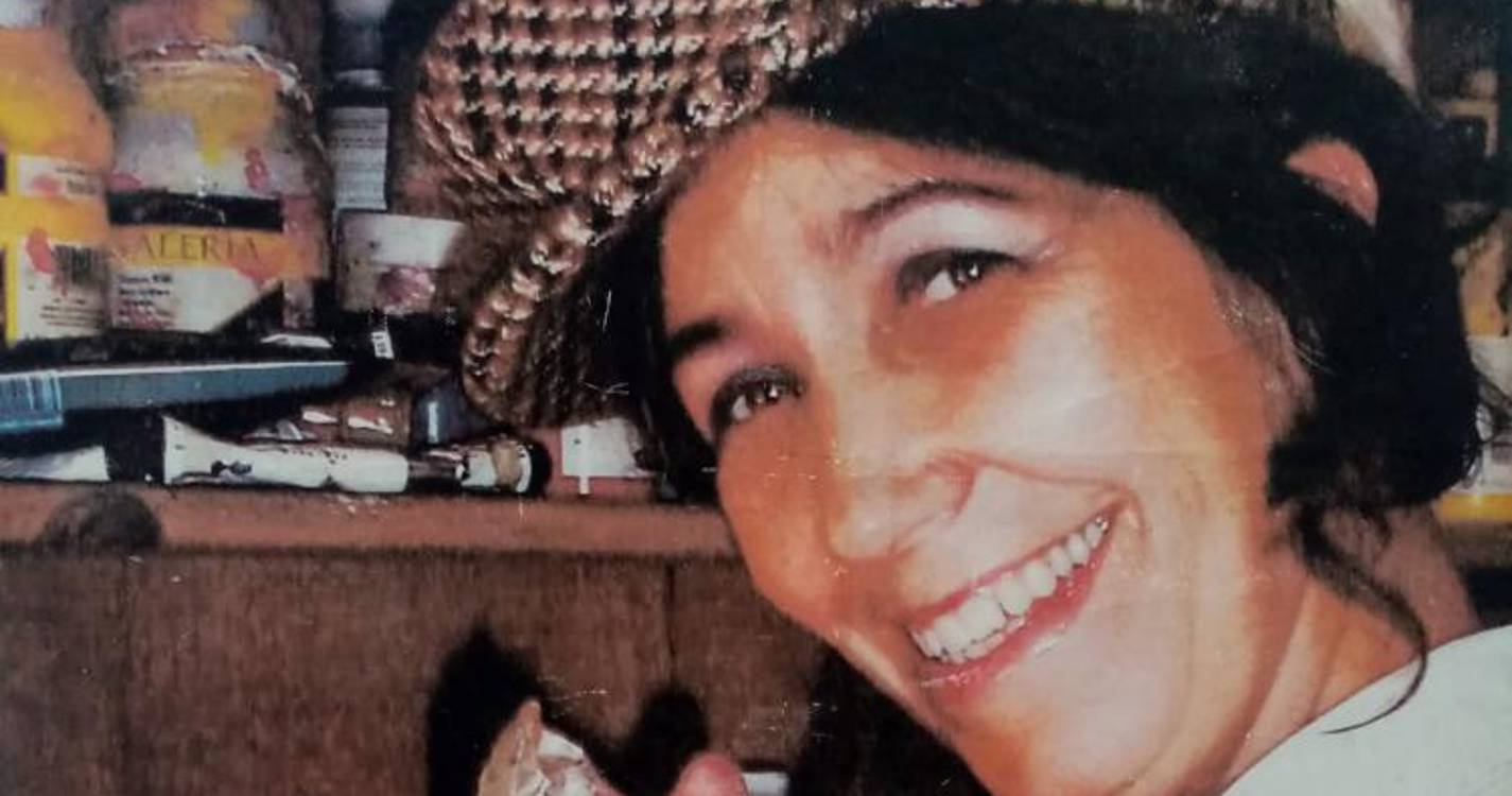 Artista madeirense abre atelier no Porto