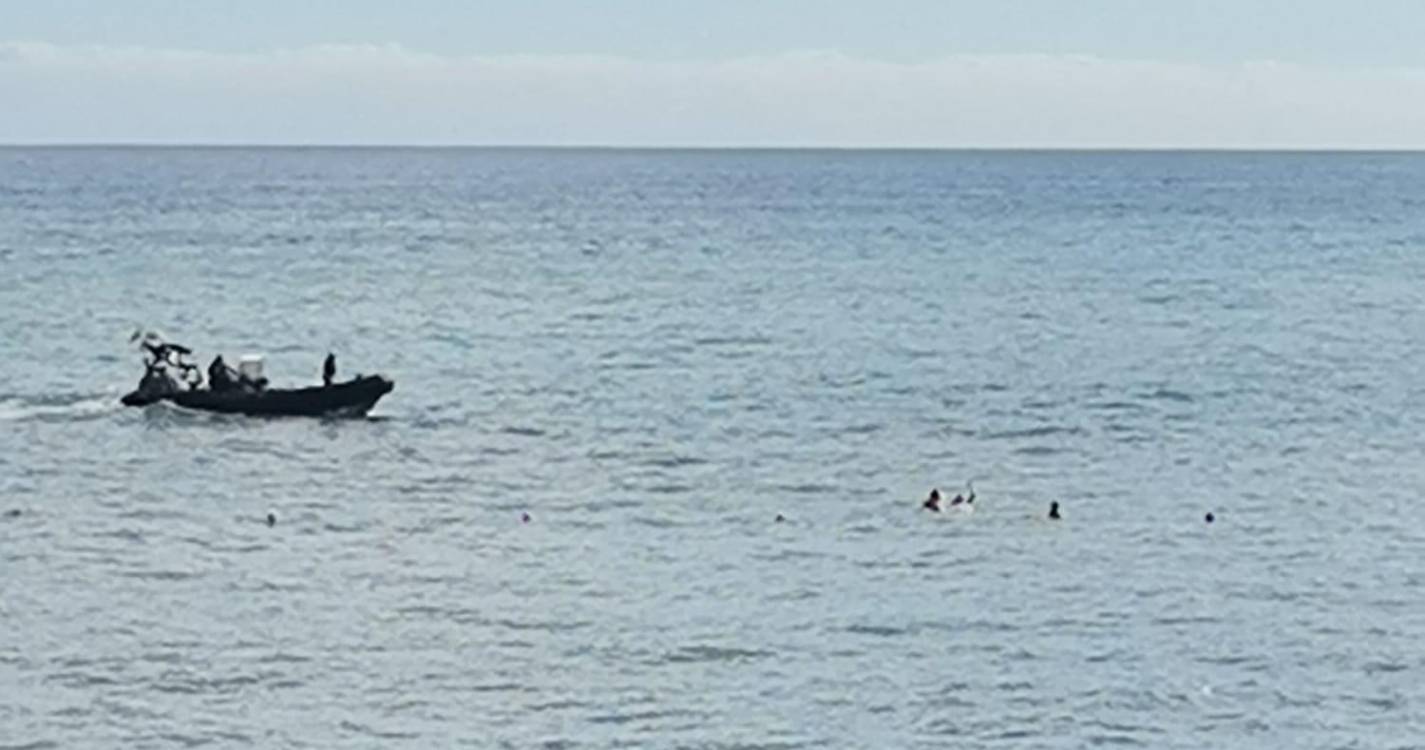 Banhista socorrido na Praia Formosa em dia de bandeira vermelha