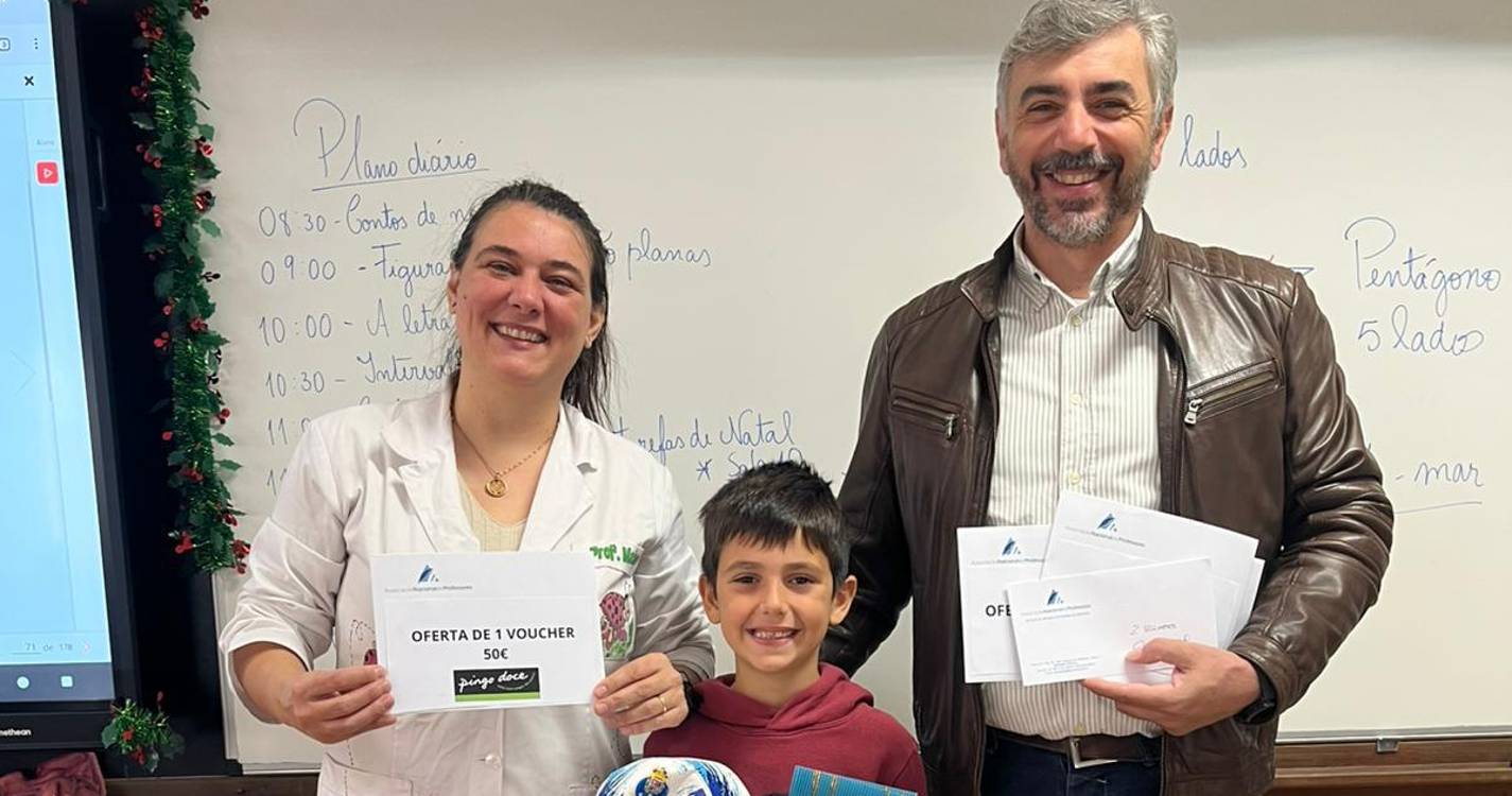 EB1/PE da Assomada e Externato Princesa Dona Maria Amélia vencem concurso ‘O Meu Postal de Natal’