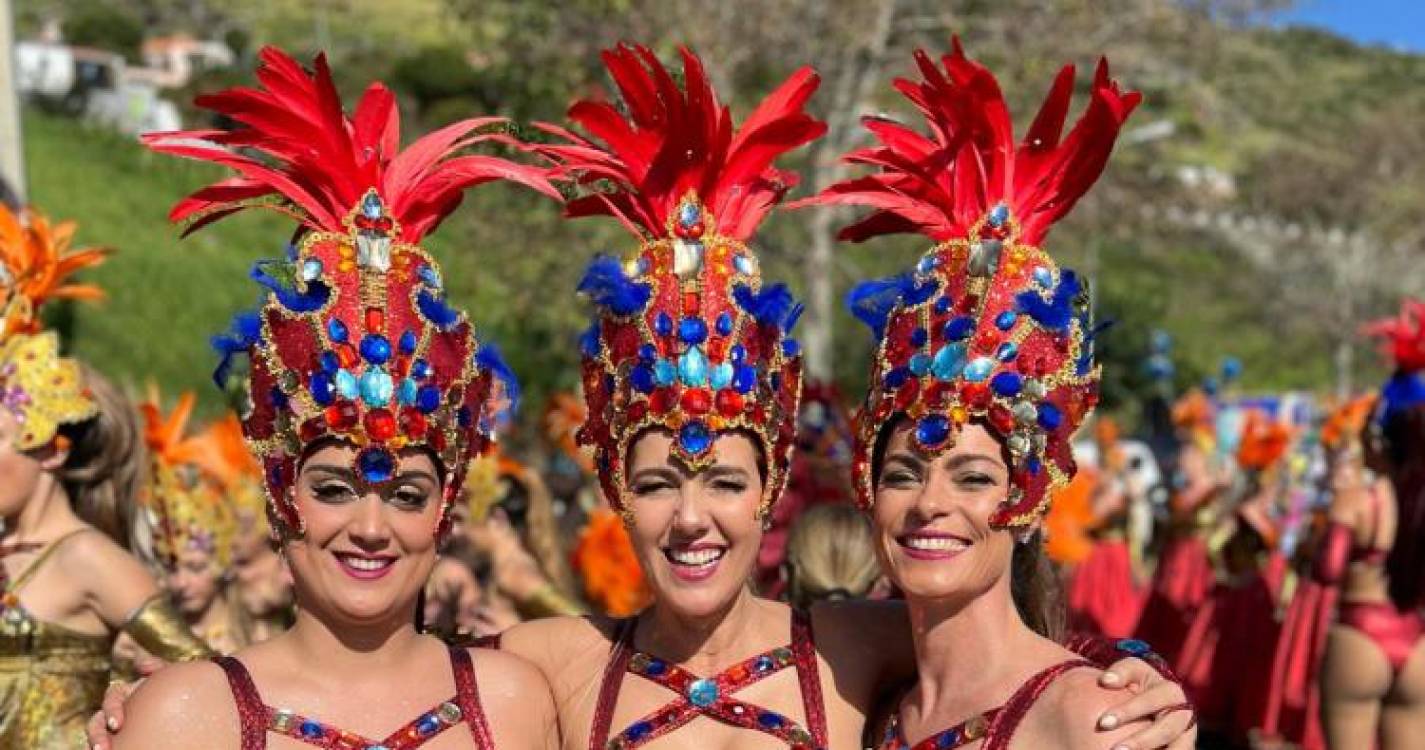 Machico festejou Carnaval com desfile pomposo (com fotos)