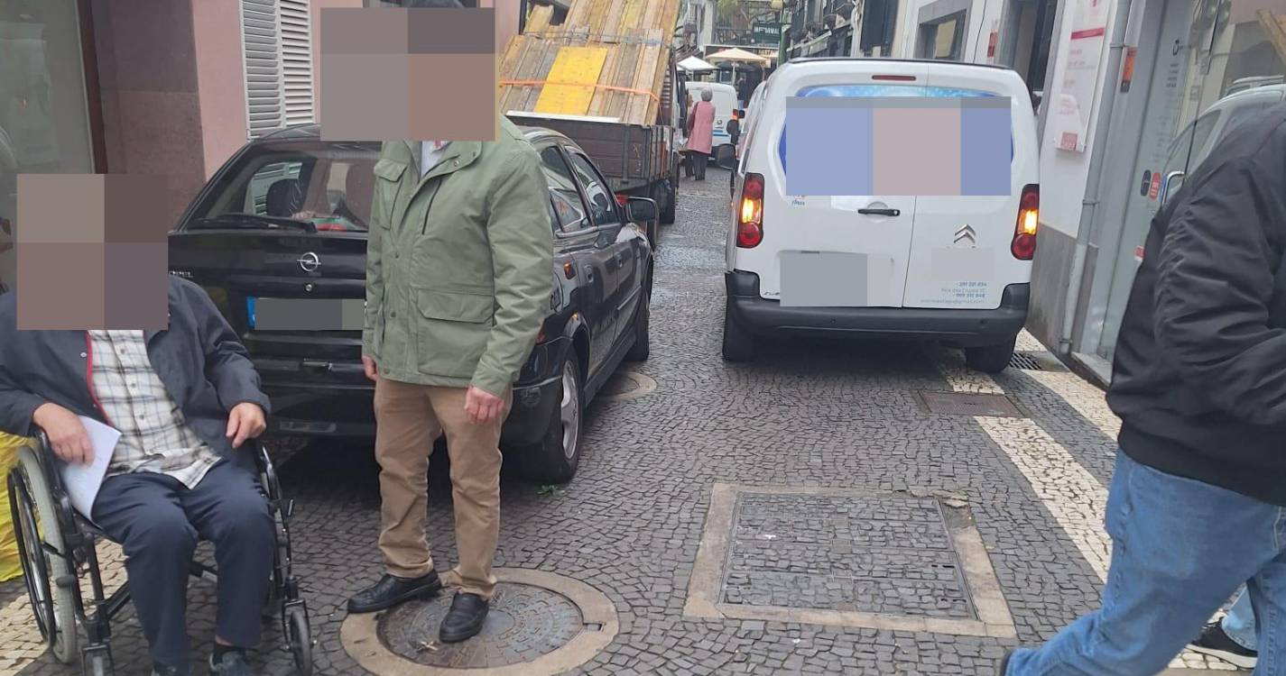 Doentes bloqueados no acesso à Clínica da Sé na Rua das Murças (com fotos)