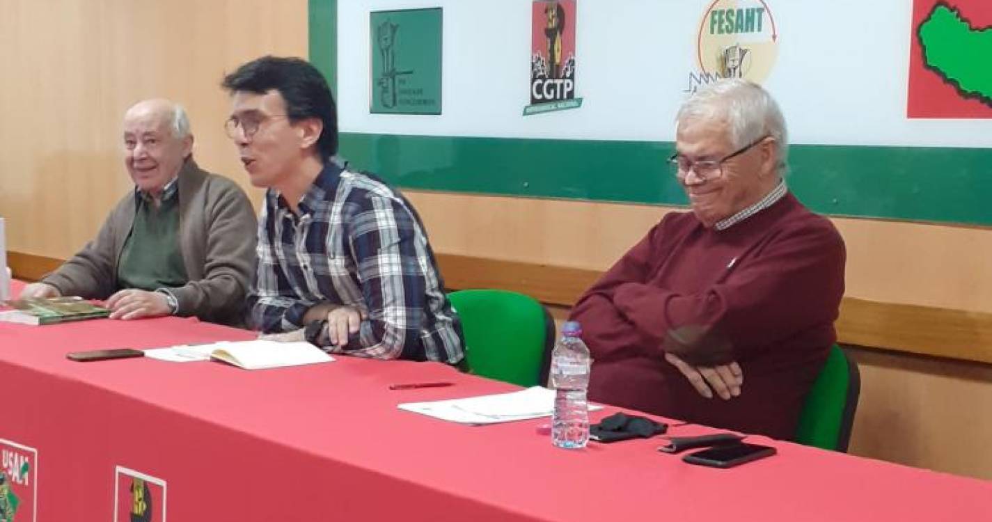 Livro “Conversas Carregadas de História com dez Sindicalistas de Abril” apresentado