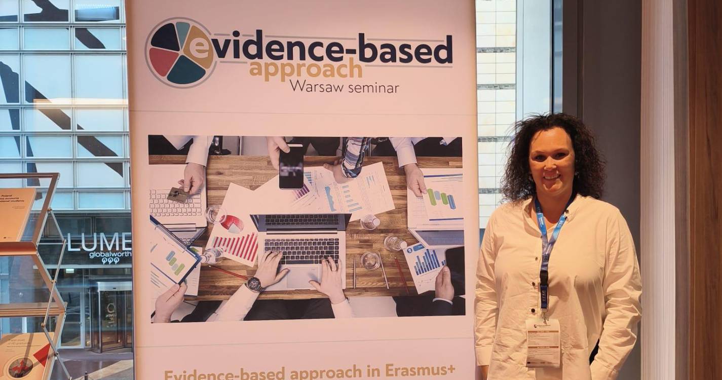 Professora da EB1/PE/C do Lombo do Guiné participa em TCA internacional na Polónia