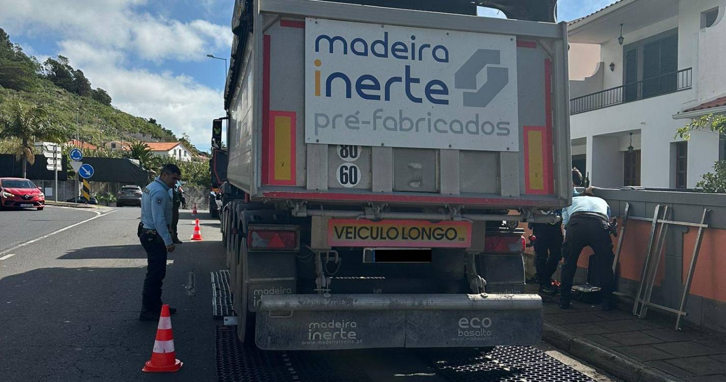 PSP monta operação stop para fiscalizar peso de veículos pesados