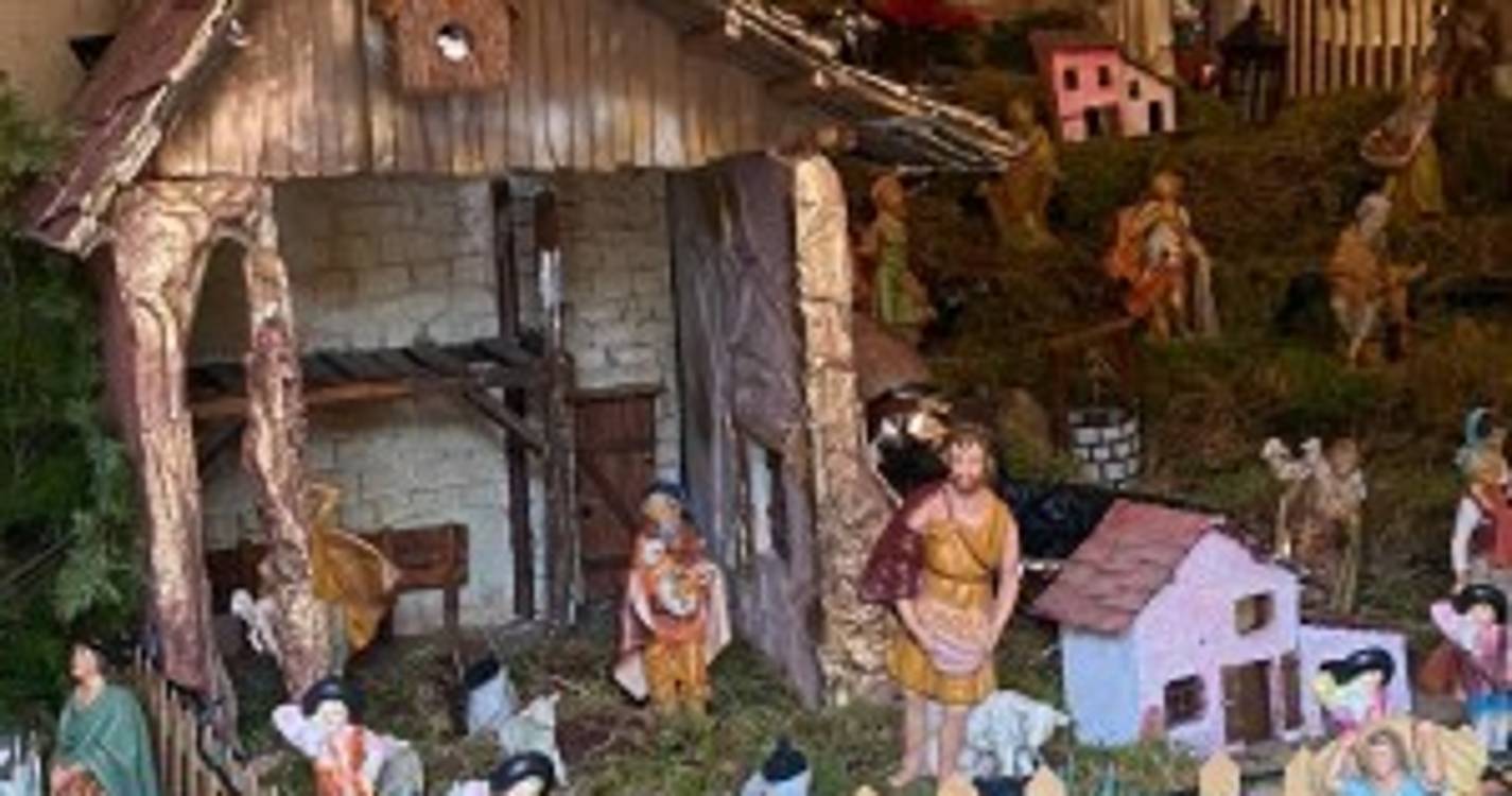 Madeirenses em Londres replicam tradição das ‘Missas do Parto’ (com fotos)