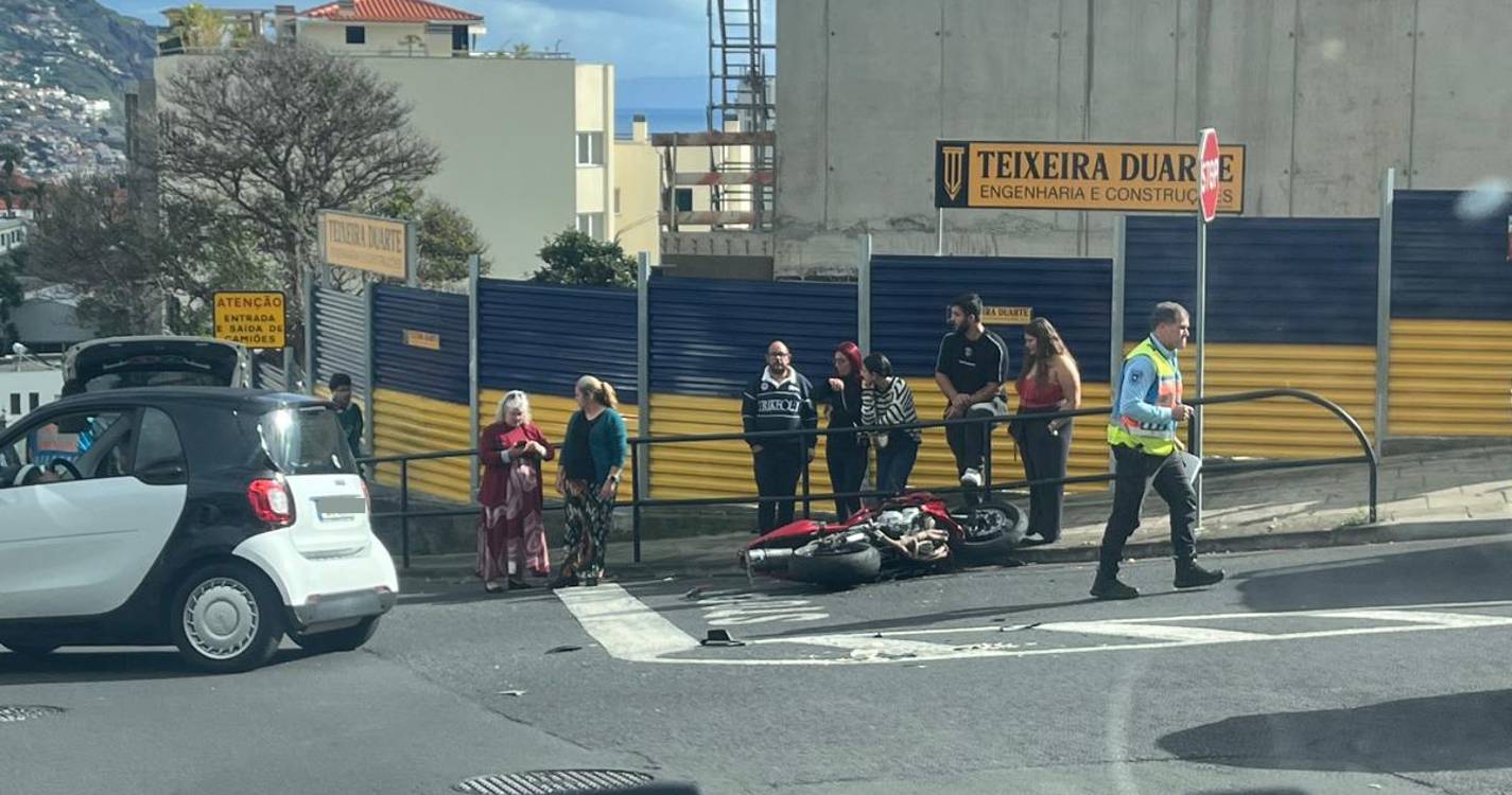 Colisão na Rua das Virtudes faz um ferido