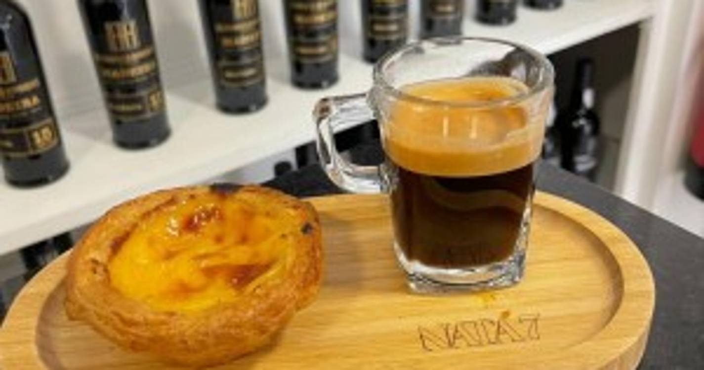 Abriu hoje a primeira loja de pastéis de nata da Madeira (com fotos)