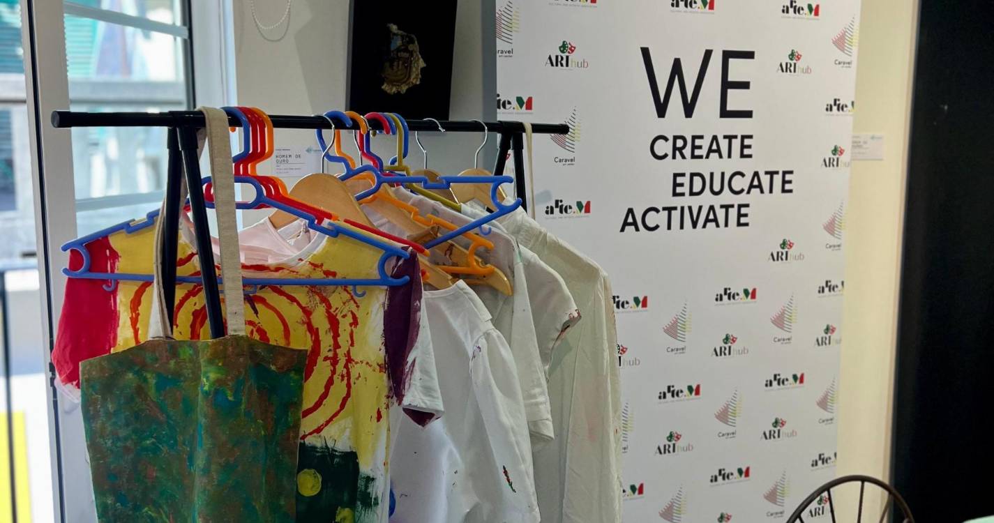 Escultura em homenagem a Giorgio Armani ganha forma no Funchal