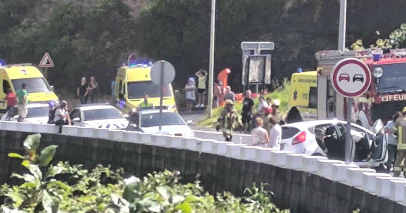 Colisão na Serra de Água mobiliza corporações de bombeiros e interrompe circulação