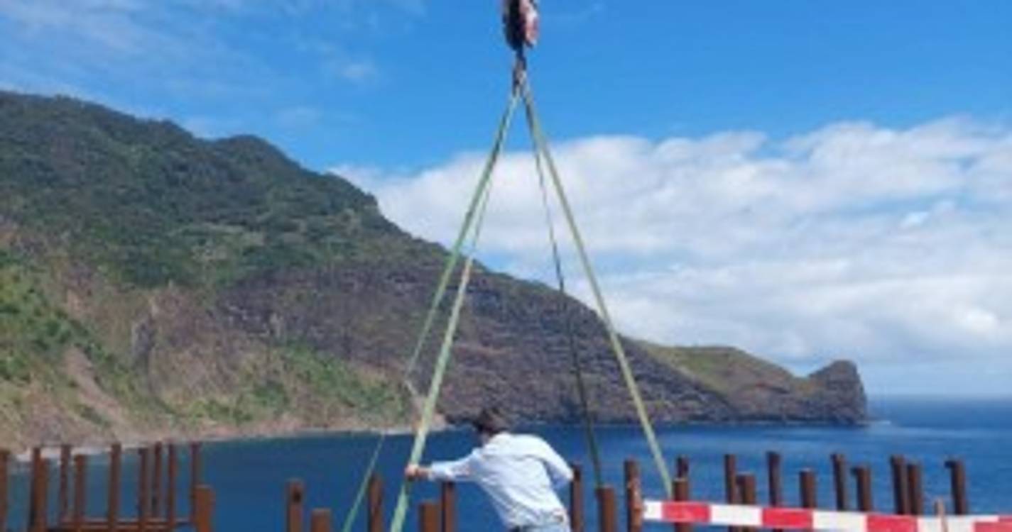 Fotos mostram como está a ficar o miradouro do Guindaste no Faial