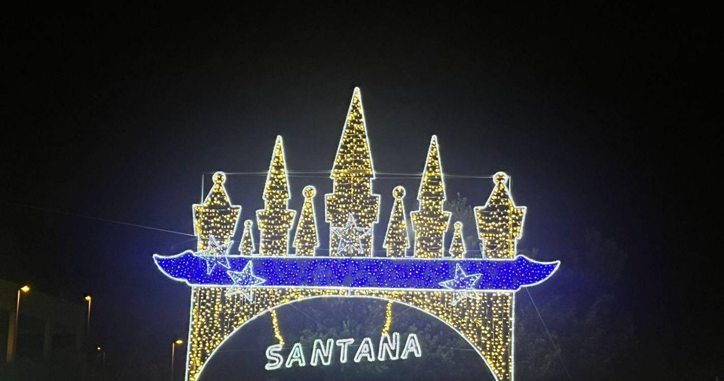 Cidade de Santana vestida a rigor para uma noite de Festa (com fotos)