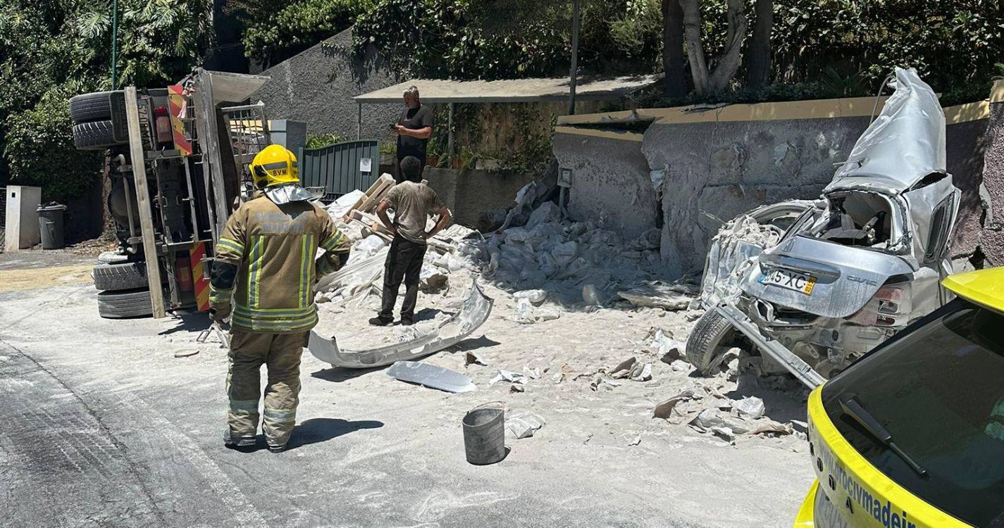 Acidente entre três viaturas na Estrada da Boa Nova deixa homem encarcerado