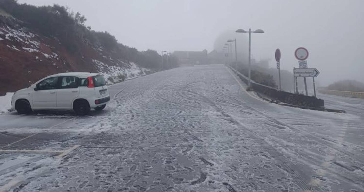 Pico do Areeiro ‘pintado’ de branco (com fotos)