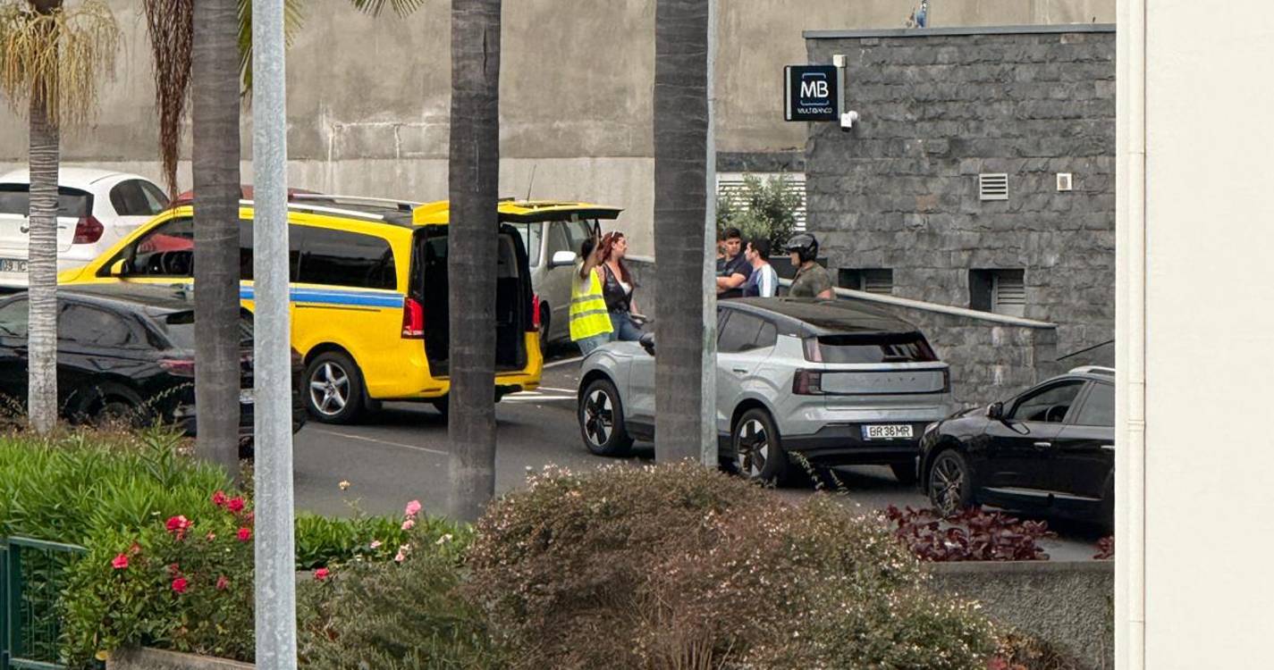 Colisão na zona dos Viveiros