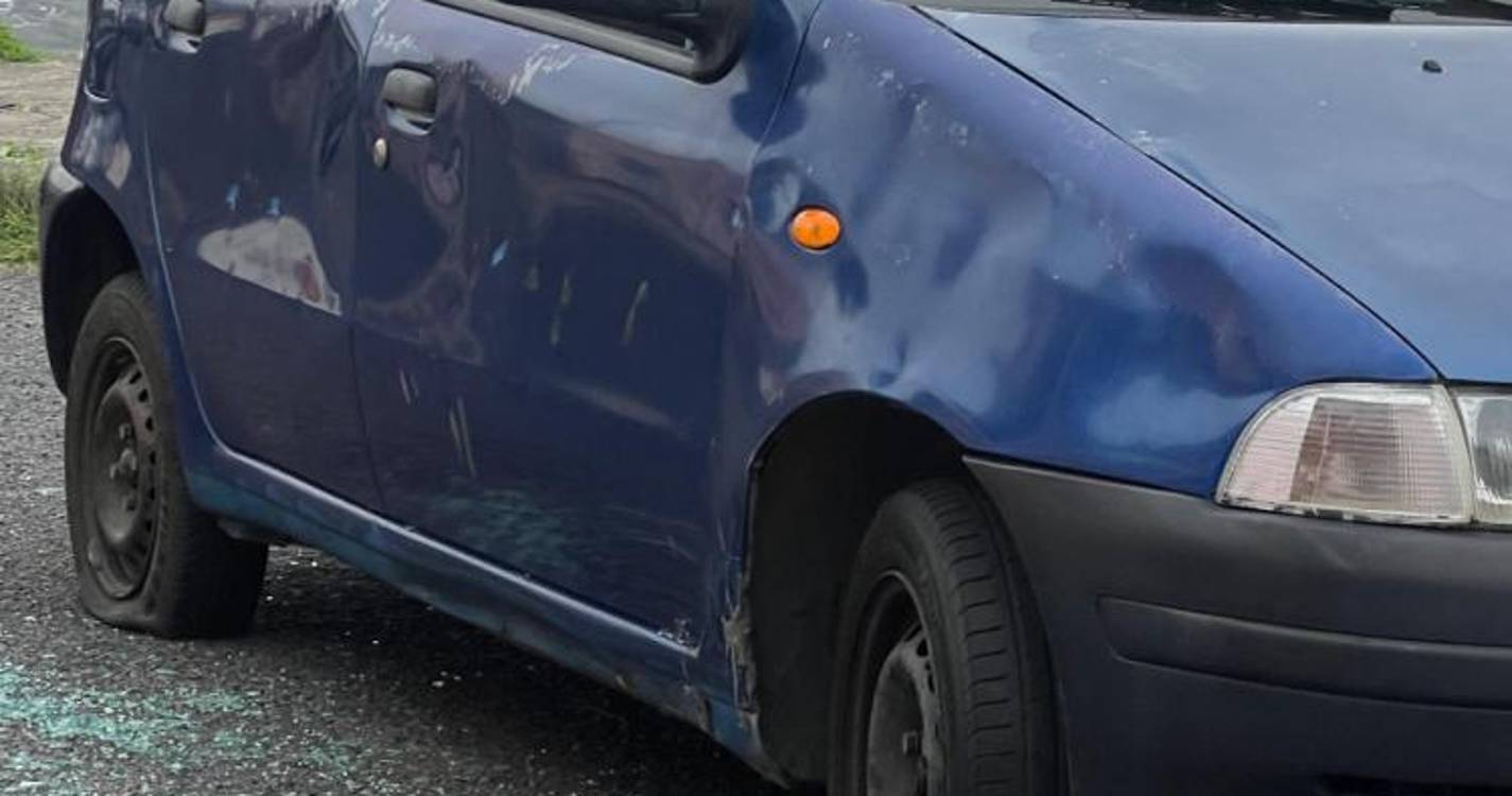 Viatura encontrada com vários estragos após ato de vandalismo