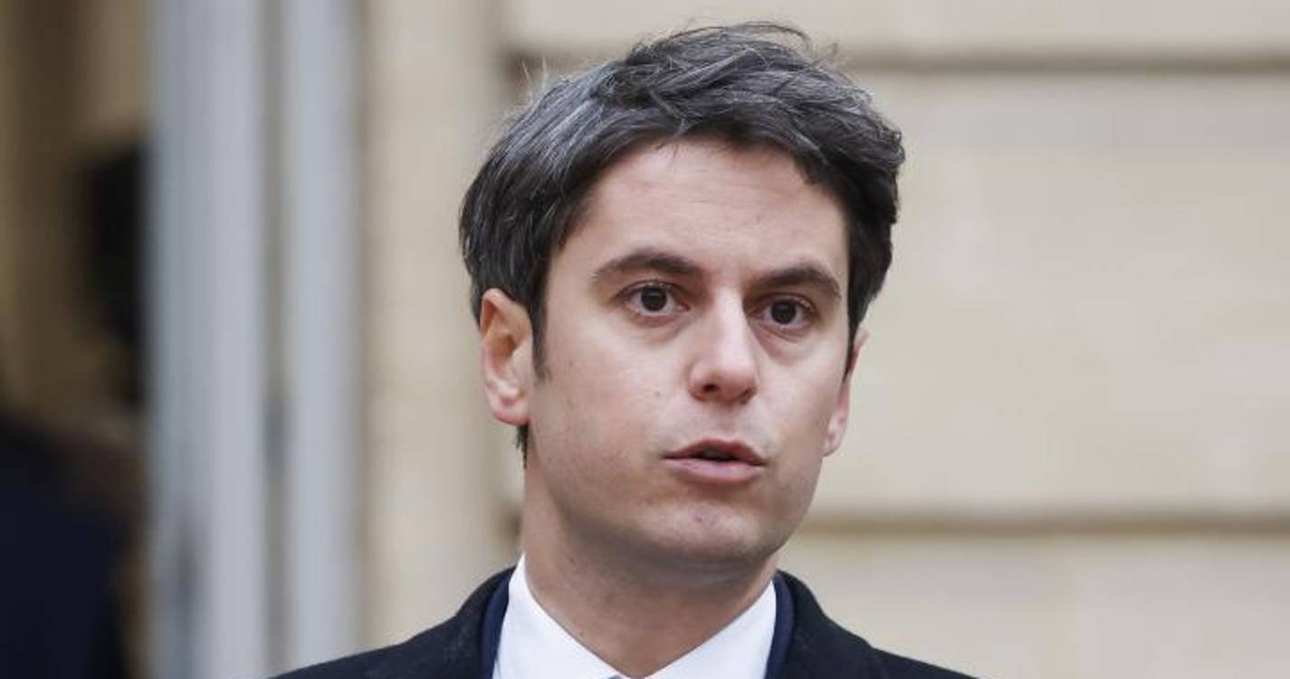 Primeiro-ministro francês assume homossexualidade sem tabus e sem militância