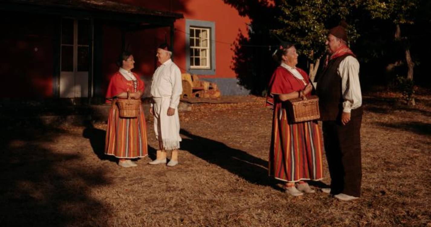 Casa de Santa Cruz inaugura exposição que retrata o património cultural da Camacha